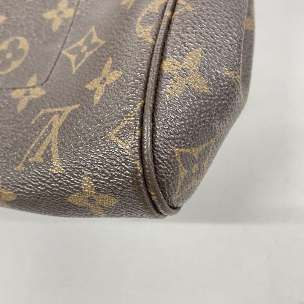 Louis Vuitton Handbag Monogram Favorite MM Brown 2-Way — view 8