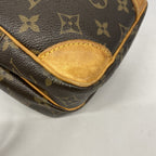 Louis Vuitton Shoulder Bag Monogram Amazon Brown — view 7