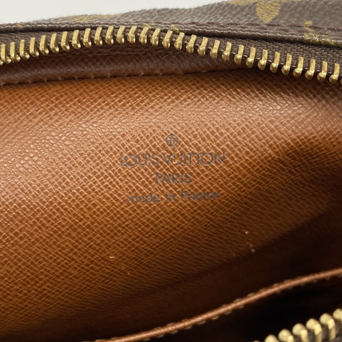 Louis Vuitton Shoulder Bag Monogram Amazon Brown — view 5