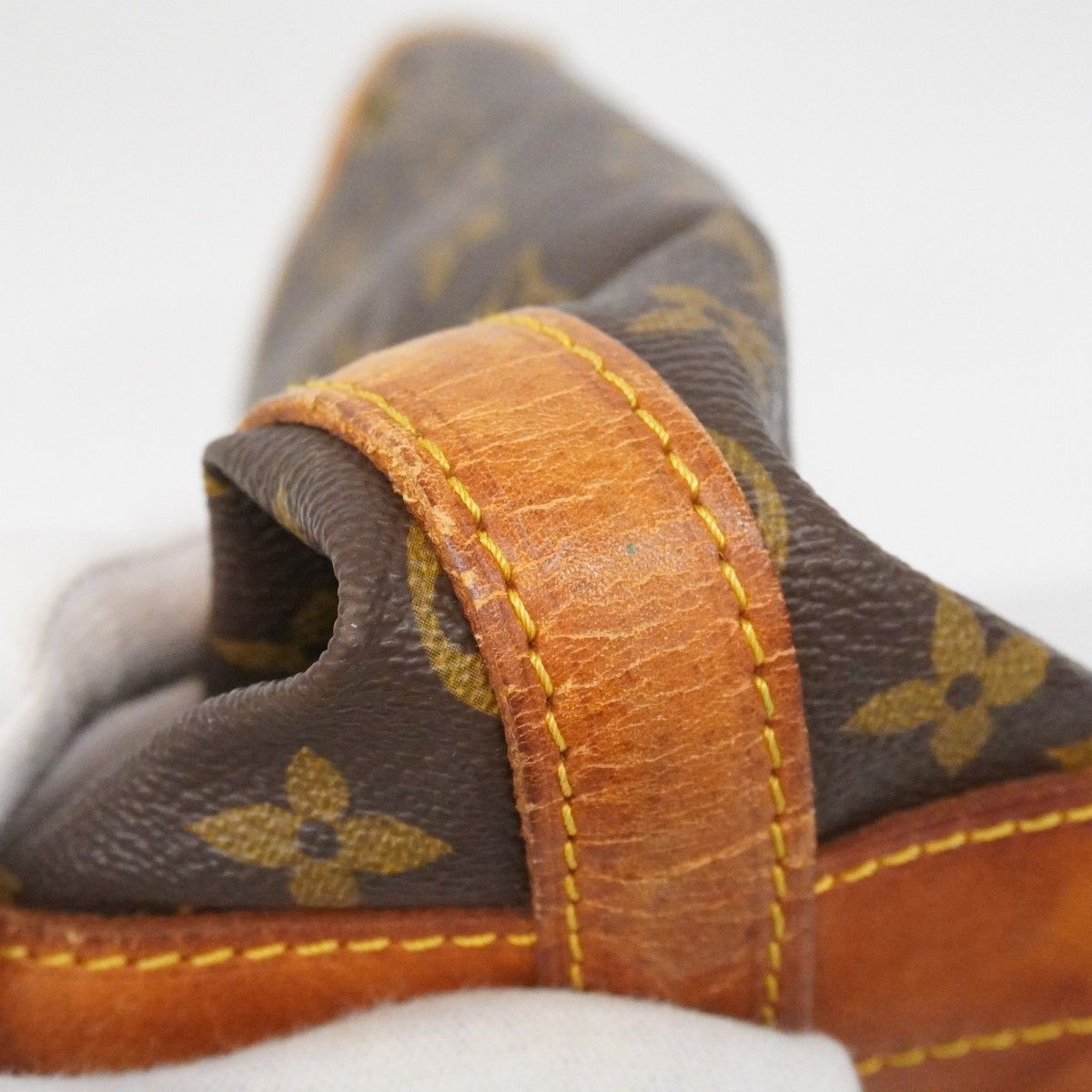Louis Vuitton Shoulder Bag Monogram Noe Brown — view 9