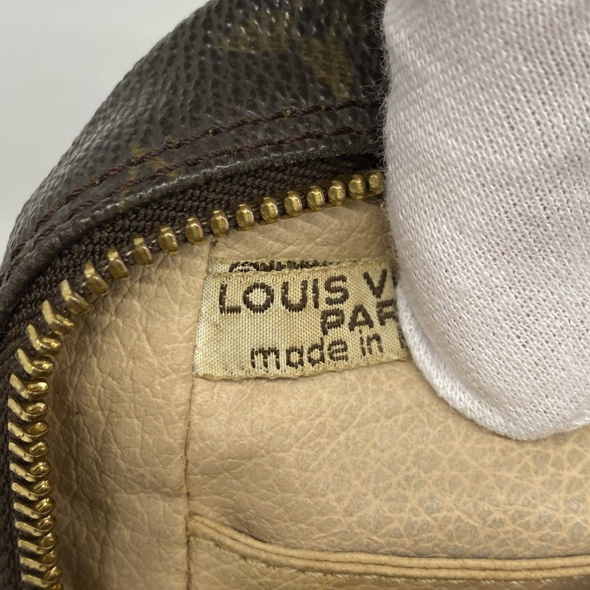 Louis Vuitton Pouch Monogram Trousse Toilette 23 Brown — view 5