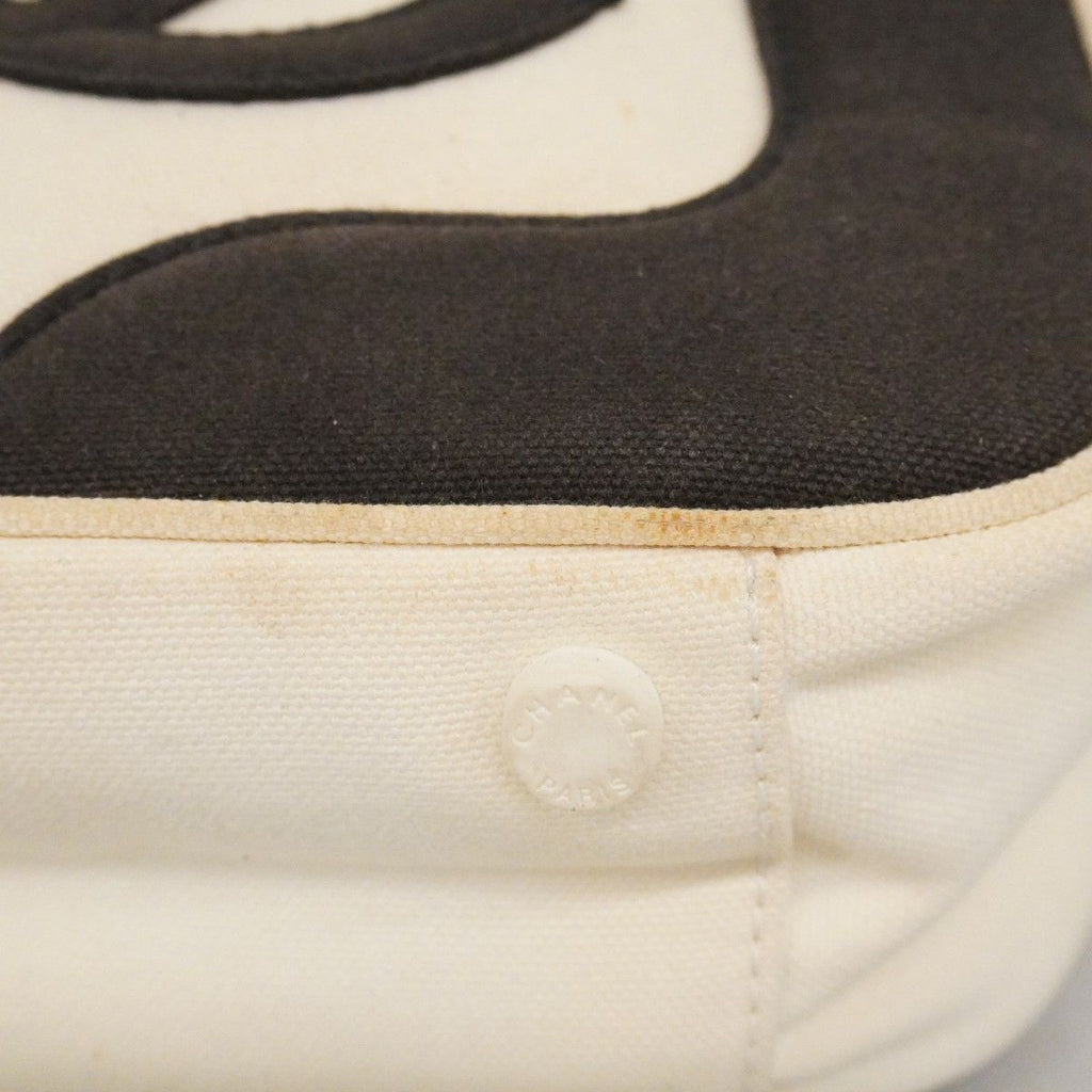 Chanel Handbag Canvas Ivory Black Gold — view 6