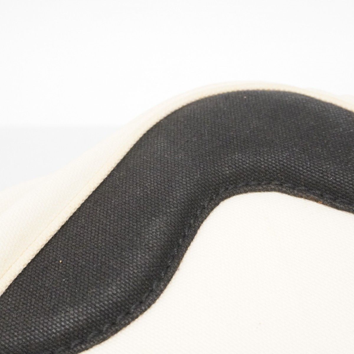 Chanel Handbag Canvas Ivory Black Gold — view 7