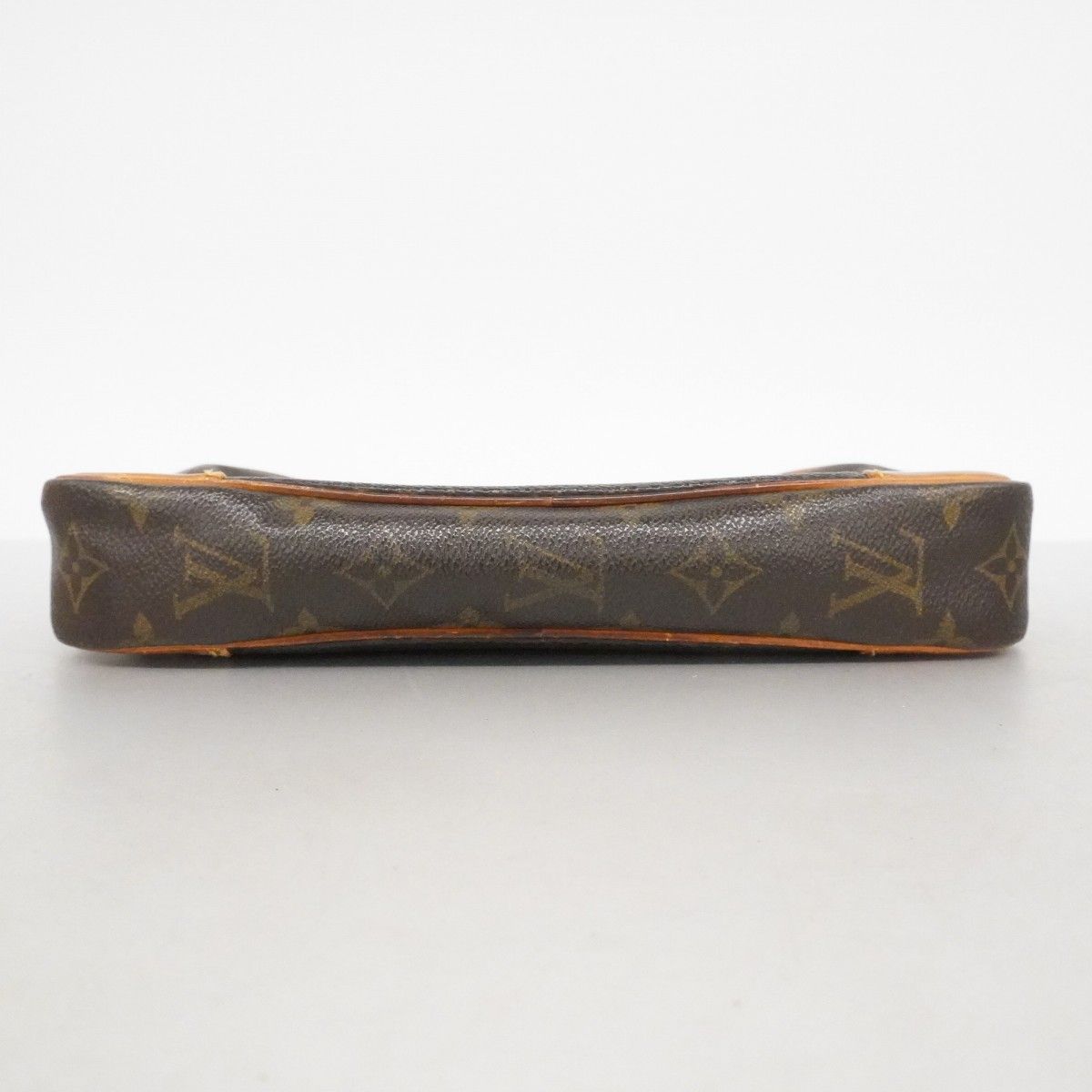 Louis Vuitton Clutch Monogram Marly Dragonne GM Brown — view 3