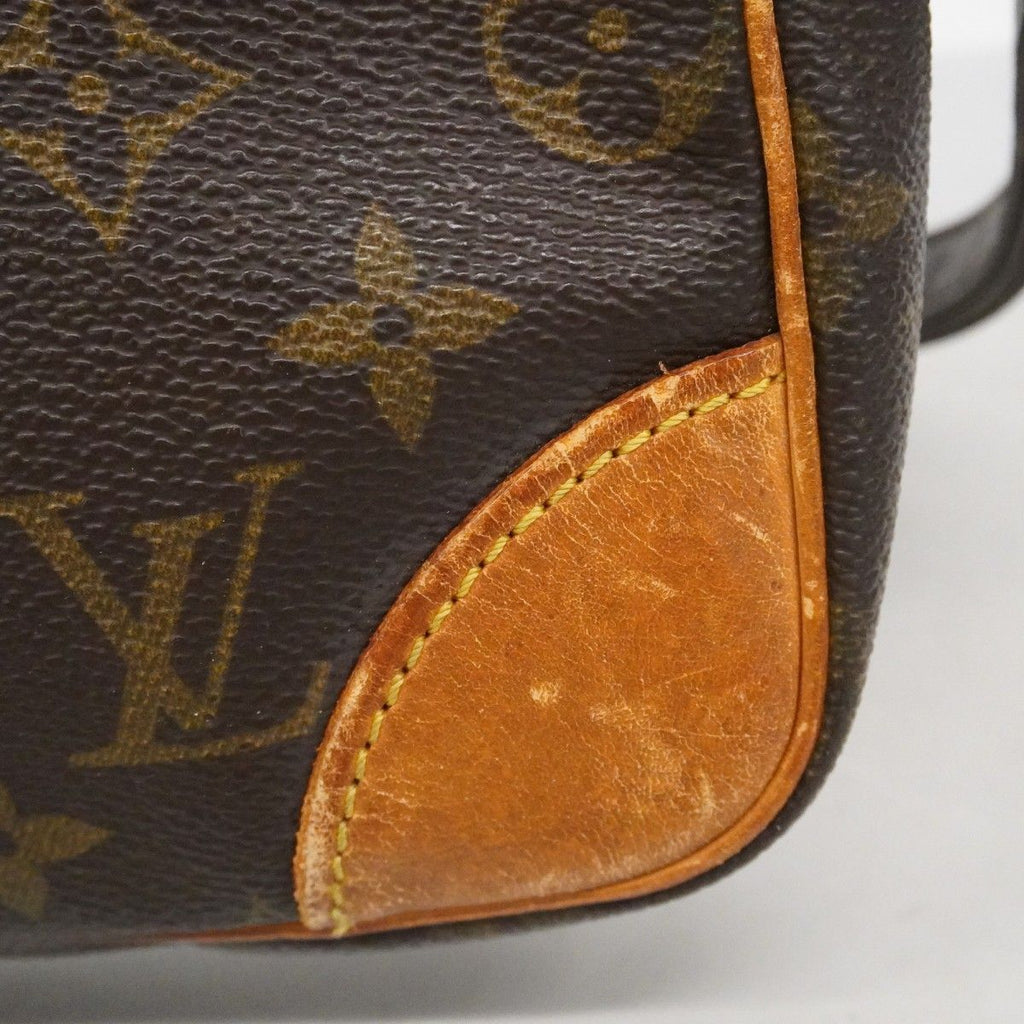 Louis Vuitton Clutch Monogram Marly Dragonne GM Brown — view 7