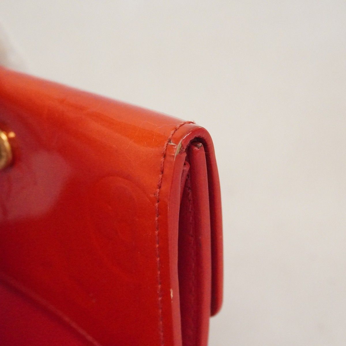 Louis Vuitton Coin Case Vernis L'Adoree Rouge — view 6