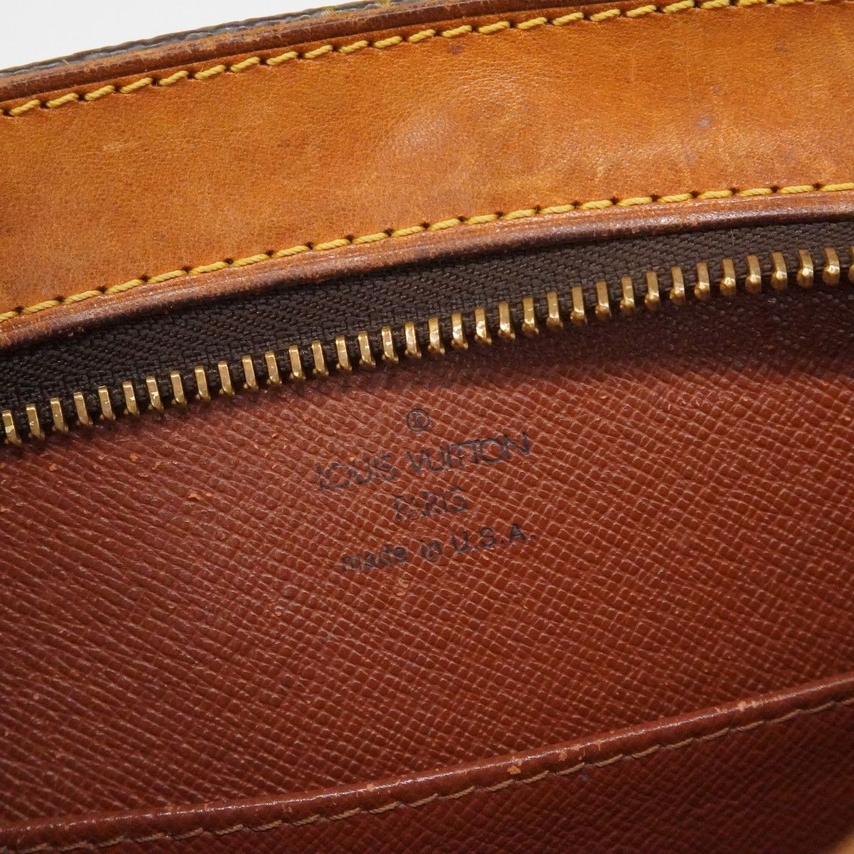 Louis Vuitton Shoulder Bag Monogram Drew Brown — view 5