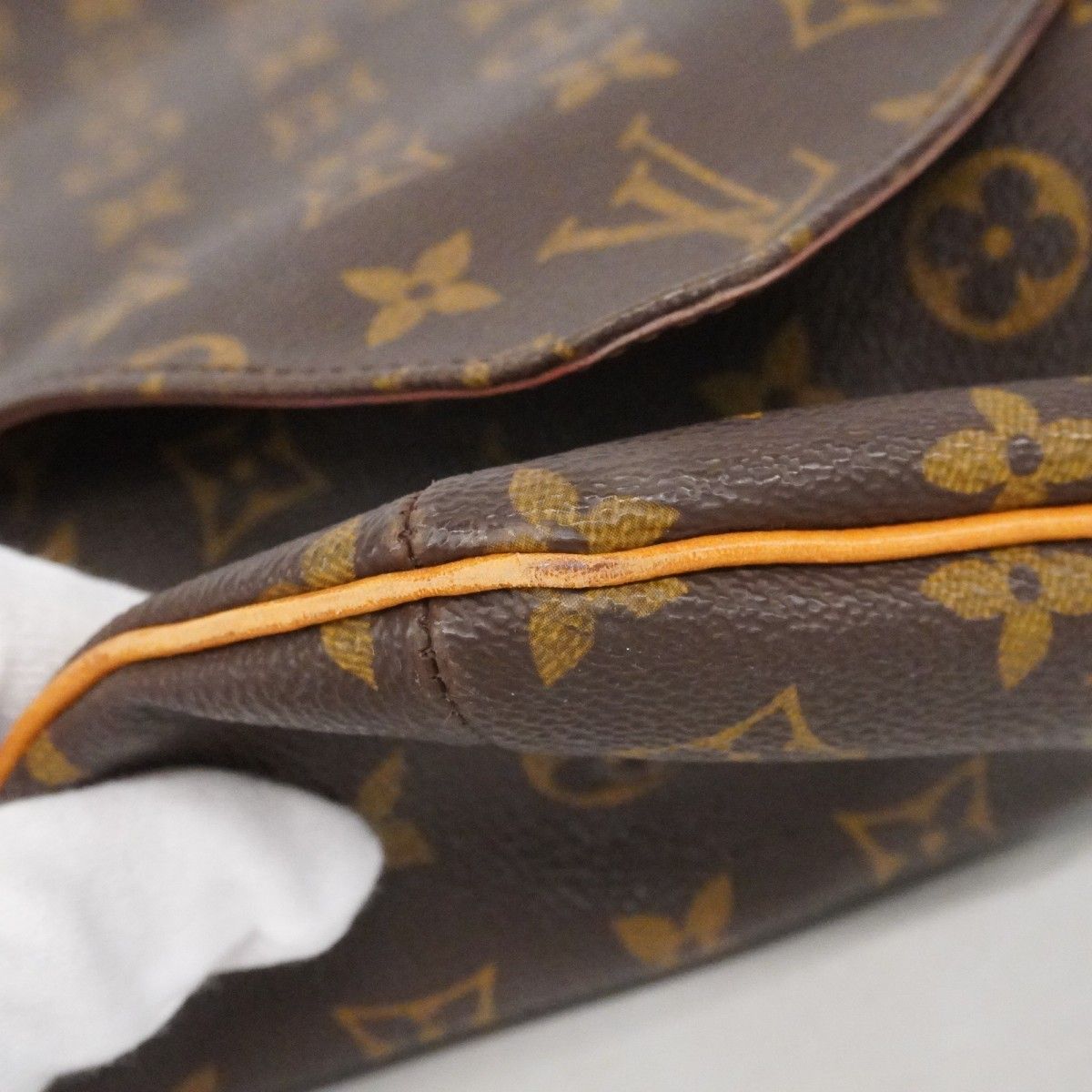 Louis Vuitton Shoulder Bag Monogram Musette Brown — view 7