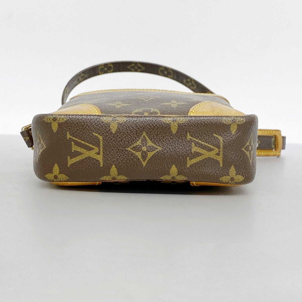 Louis Vuitton Shoulder Bag Monogram Danube Brown — view 3