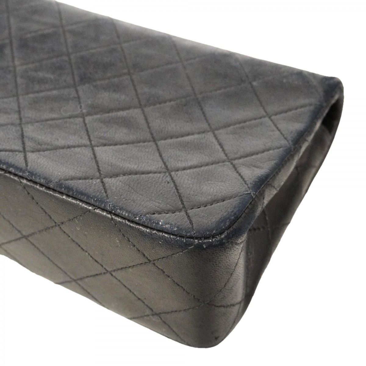 Chanel Shoulder Bag Quilted Lambskin Black Gold — view 6