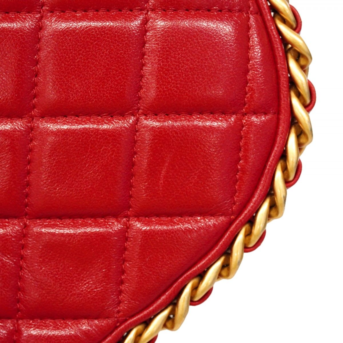 Chanel Shoulder Bag Hobo Lambskin Red Gold — view 8