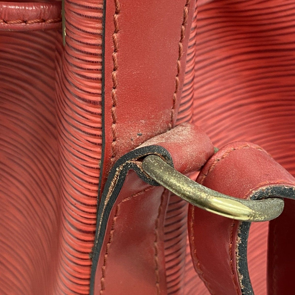 Louis Vuitton Shoulder Bag Epi Noe Castilian — view 9
