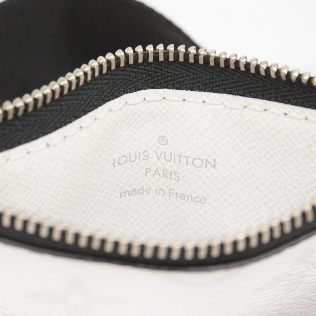 Louis Vuitton Shoulder Bag Taigarama Gaston Wearable Wallet Blanc — view 5