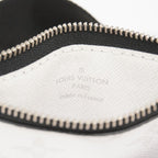 Louis Vuitton Shoulder Bag Taigarama Gaston Wearable Wallet Blanc — view 5