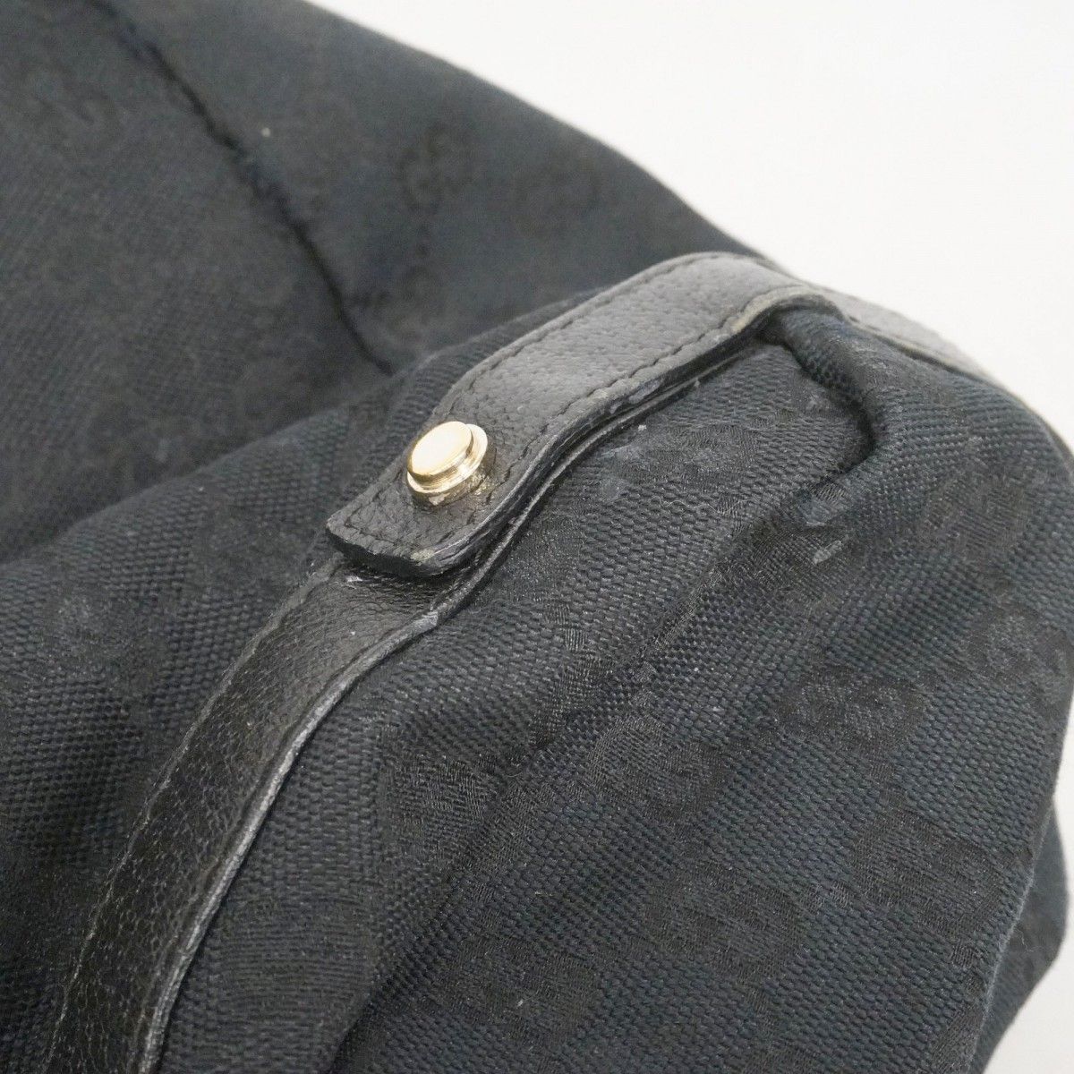 Gucci Tote GG Canvas Black Gold — view 9