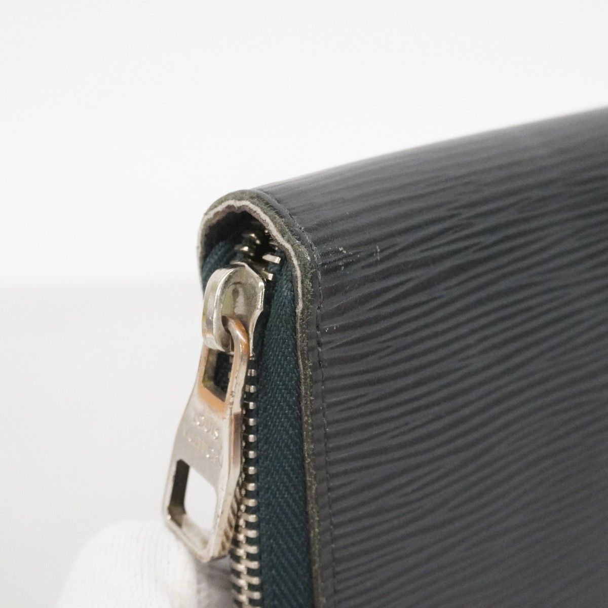 Louis Vuitton Wallet Epi Zippy Organizer Blue New — view 5