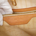 Louis Vuitton Tote Damier Azur Neverfull MM White — view 5