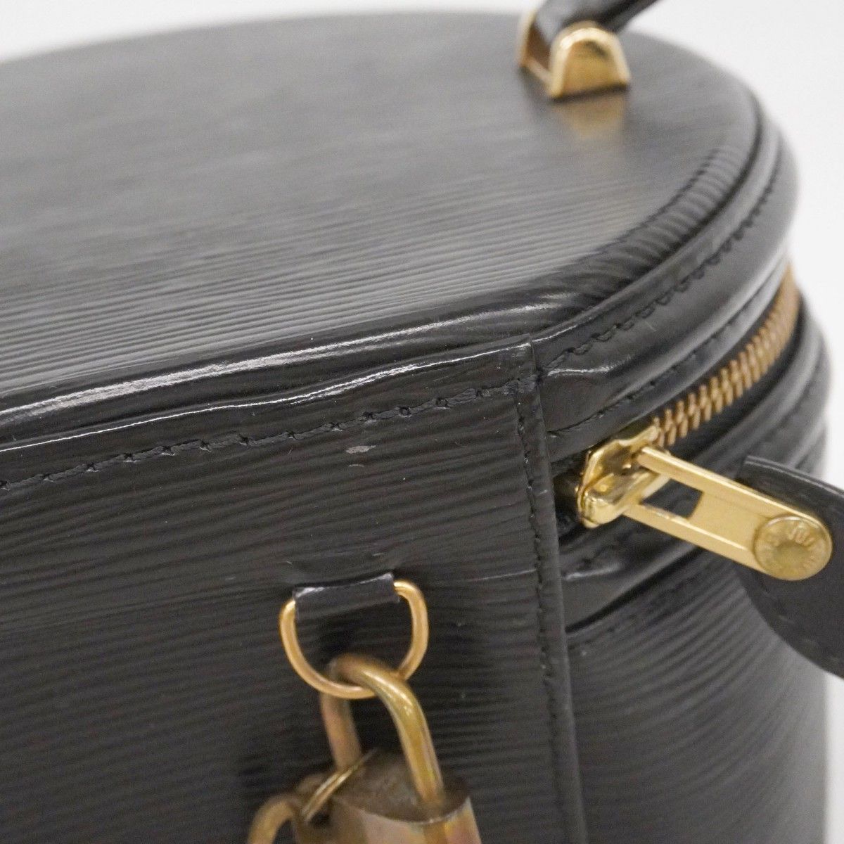 Louis Vuitton Handbag Epi Cannes Noir — view 8