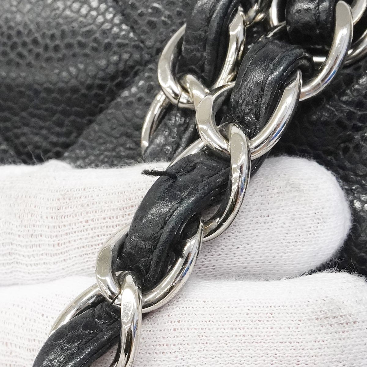 Chanel Shoulder Bag Deca Quilted Caviar Leather Black Silver — view 9