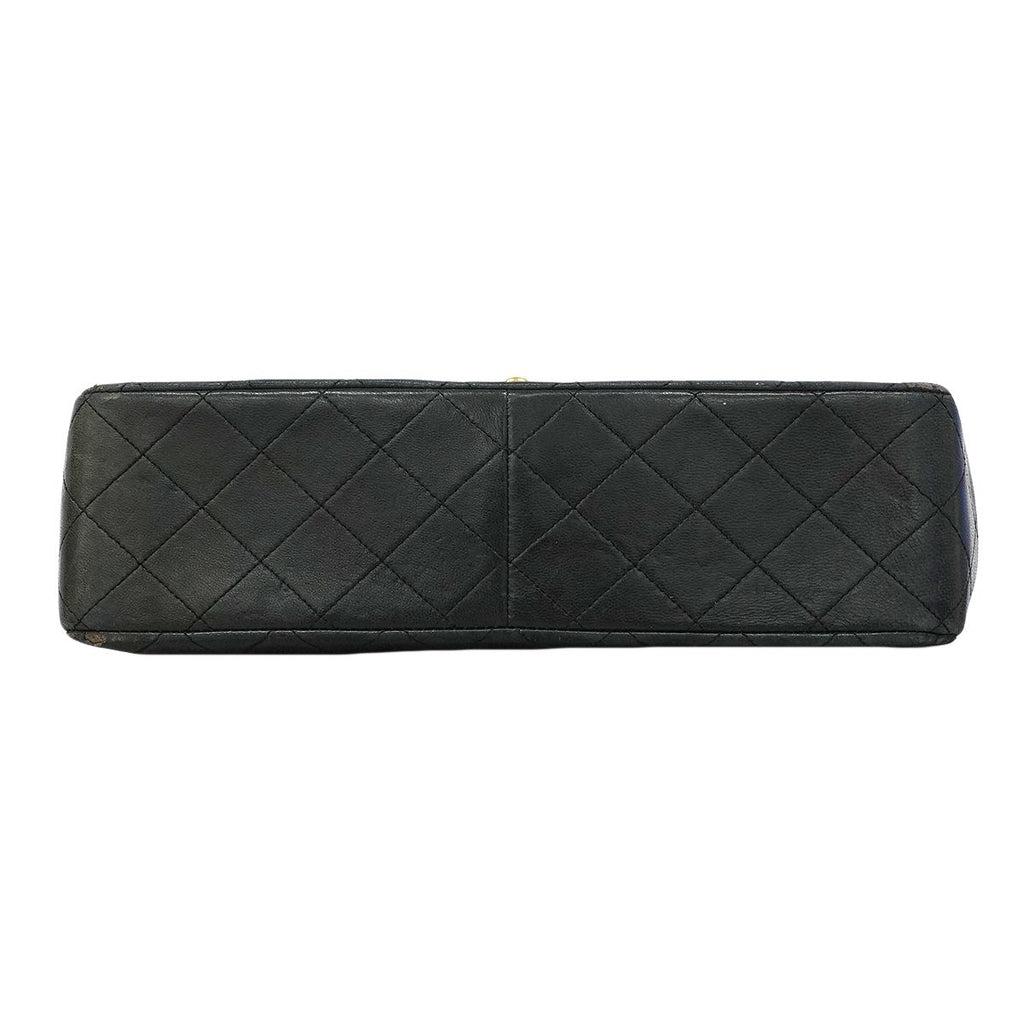 Chanel Shoulder Bag Quilted Lambskin Black Gold — view 3