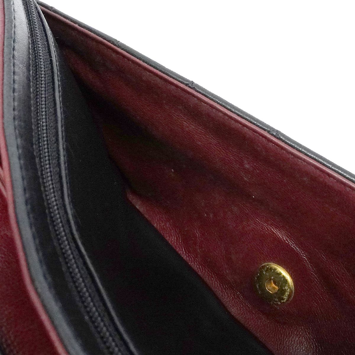 Chanel Shoulder Bag Quilted Lambskin Black Gold — view 8