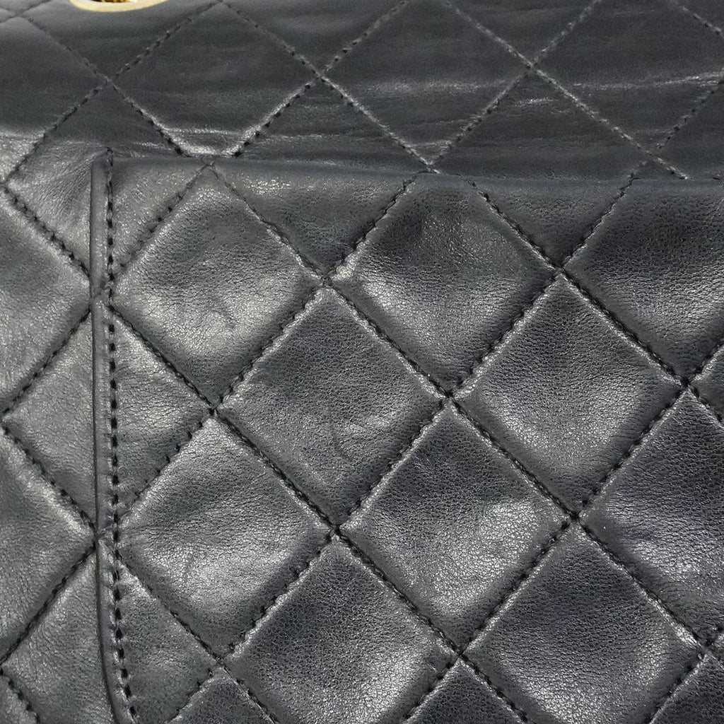 Chanel Shoulder Bag Quilted Lambskin Black Gold — view 9