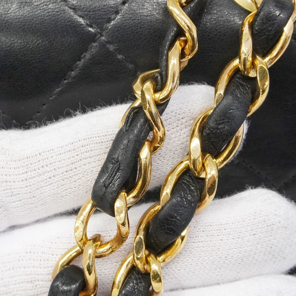 Chanel Shoulder Bag Quilted Lambskin Black Gold — view 7