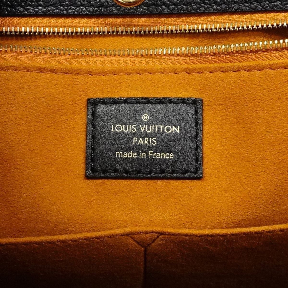 Louis Vuitton Tote Monogram Empreinte On The Go MM Noir 2-Way — view 5