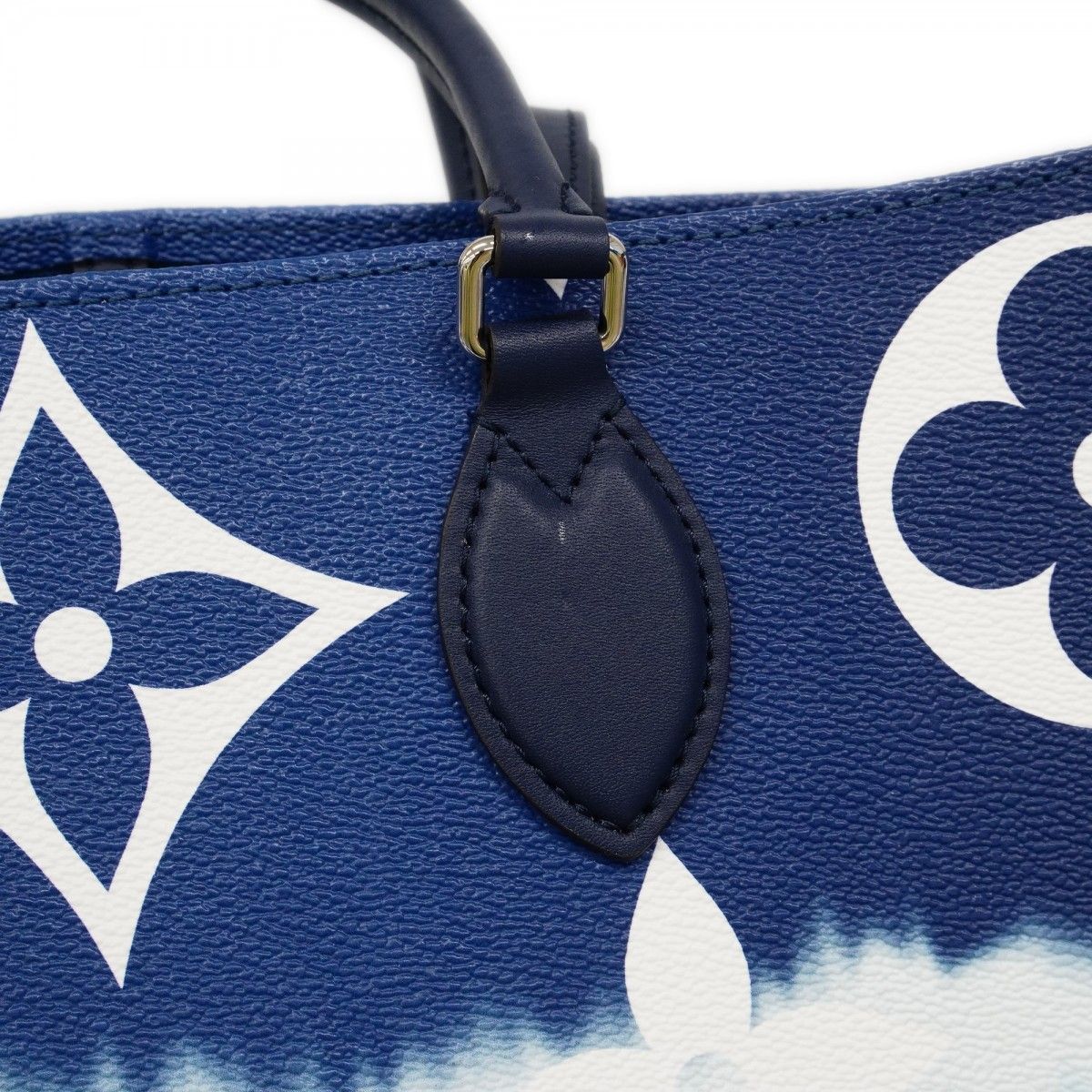 Louis Vuitton Tote LV Escale On The Go GM Blue White 2-Way — view 8