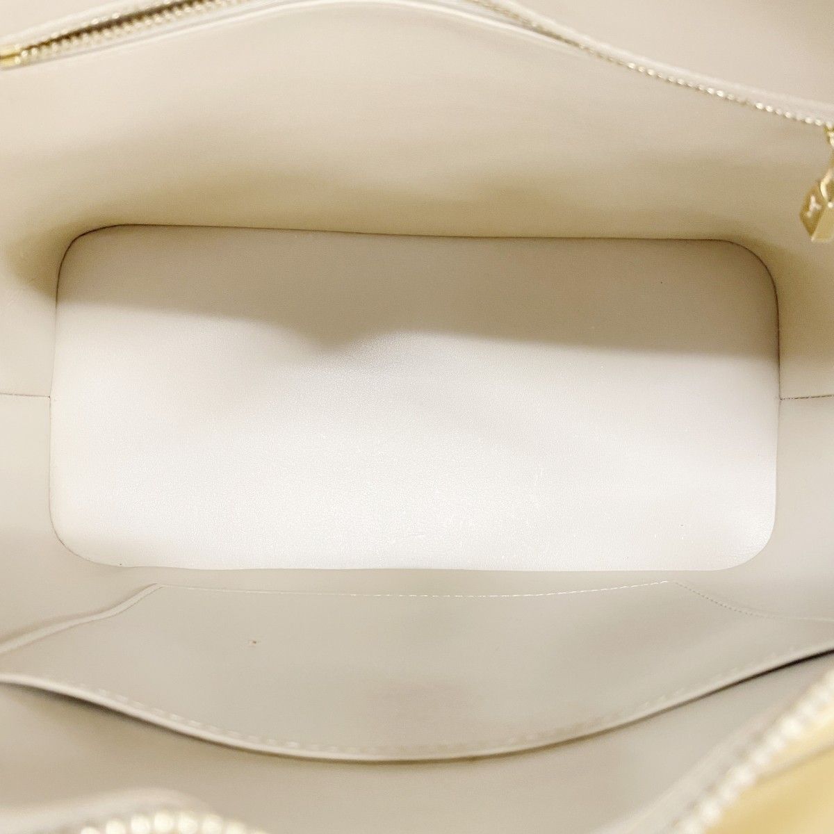 Louis Vuitton Tote Vernis Houston Beige — view 4