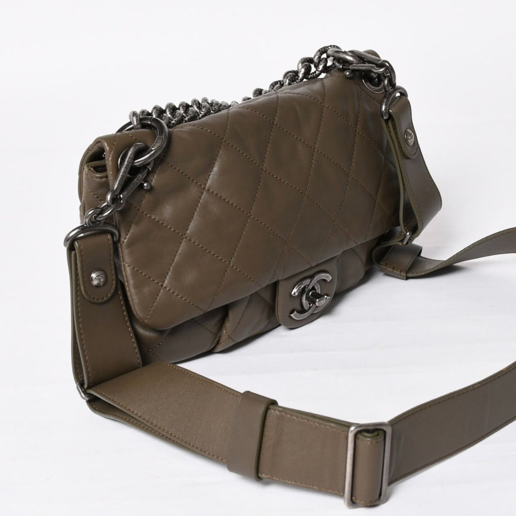 Chanel 2-Way Bag CC Logo Lambskin Quilted Olive Antique Silver — view 3
