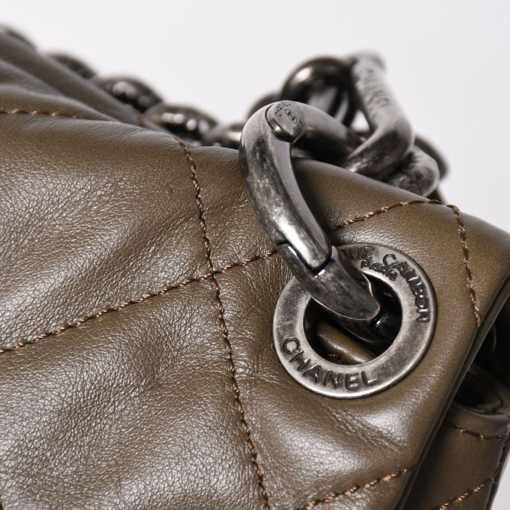 Chanel 2-Way Bag CC Logo Lambskin Quilted Olive Antique Silver — view 4