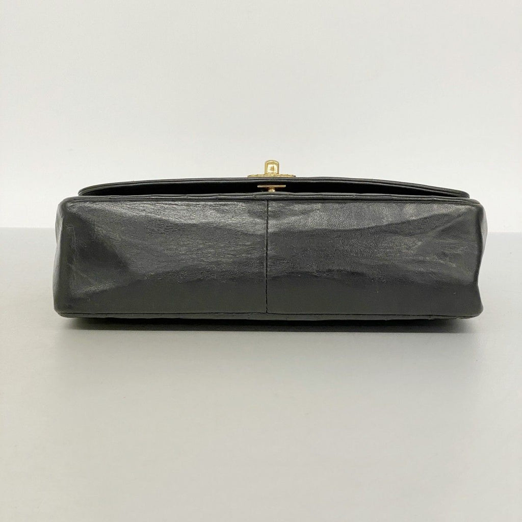 Chanel Shoulder Bag Diana Lambskin Black Gold — view 3