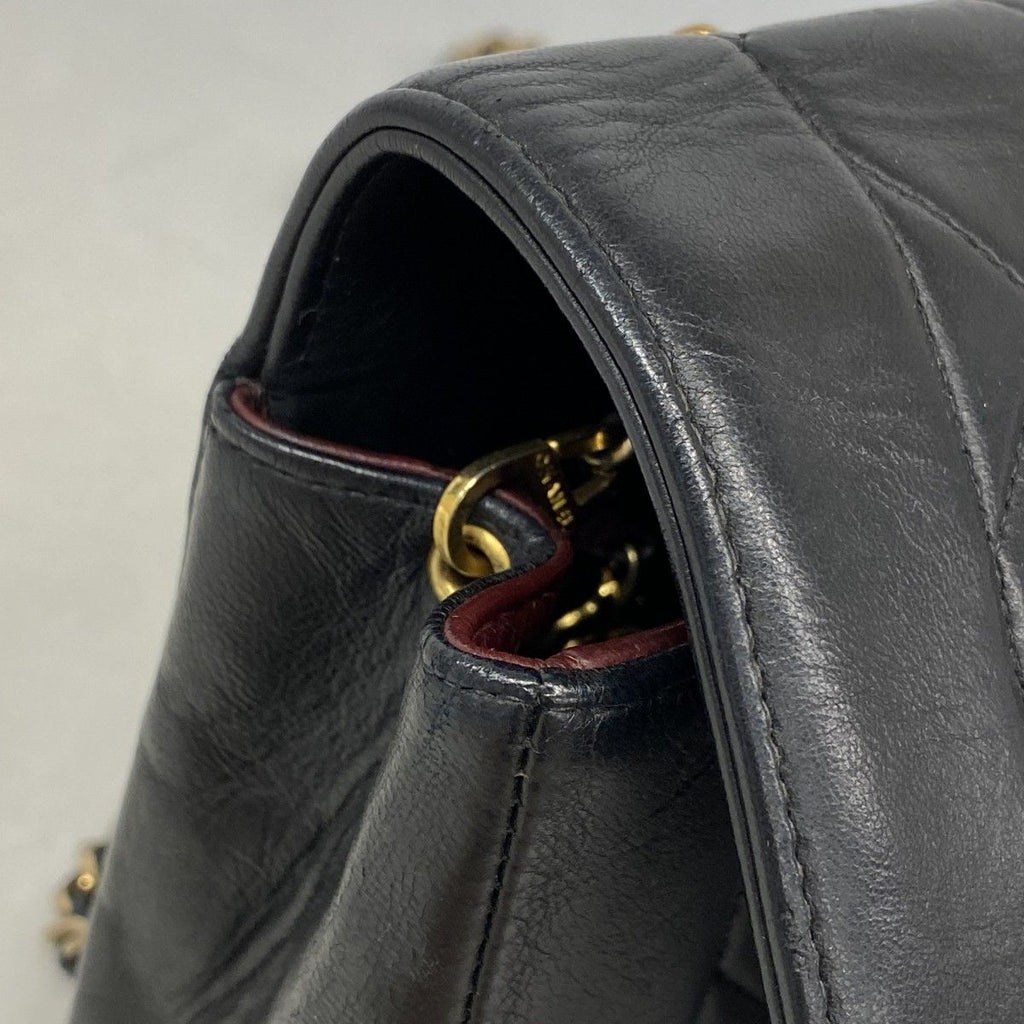 Chanel Shoulder Bag Diana Lambskin Black Gold — view 8
