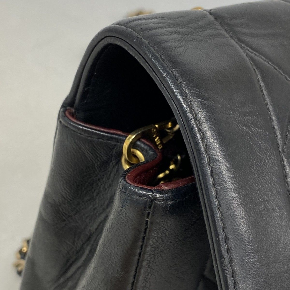 Chanel Shoulder Bag Diana Lambskin Black Gold — view 8