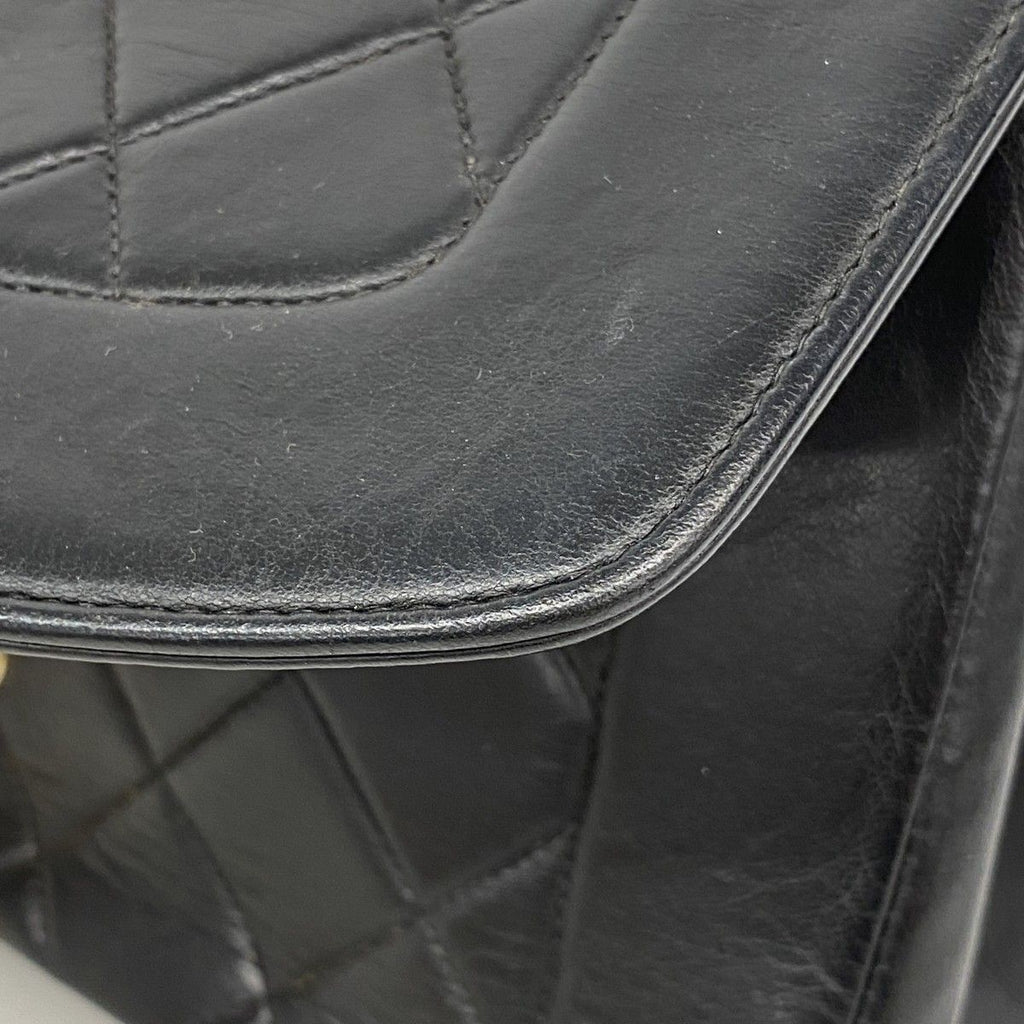 Chanel Shoulder Bag Diana Lambskin Black Gold — view 9