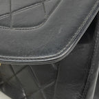 Chanel Shoulder Bag Diana Lambskin Black Gold — view 9