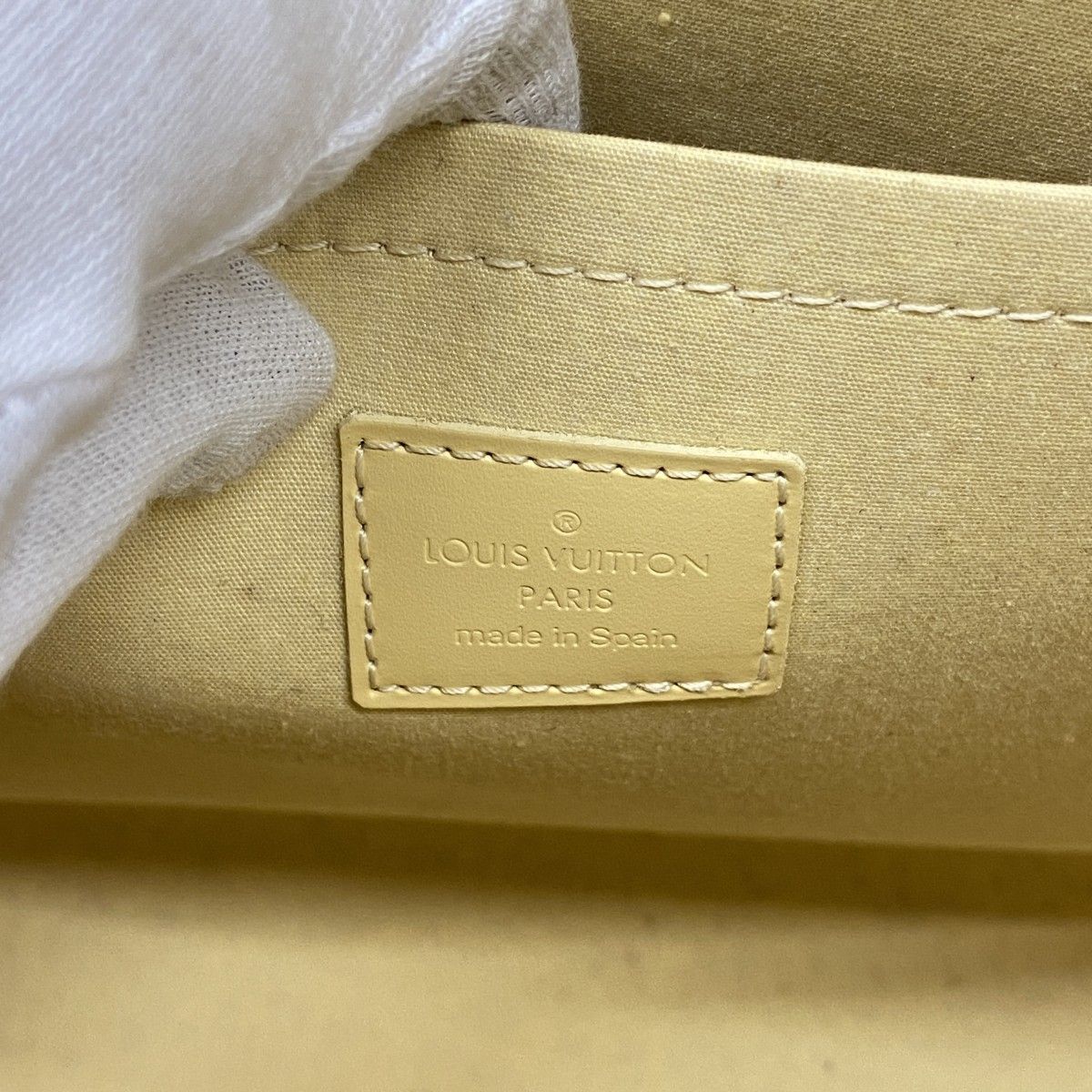Louis Vuitton Shoulder Bag Epi Croisette GM Vanilla — view 5