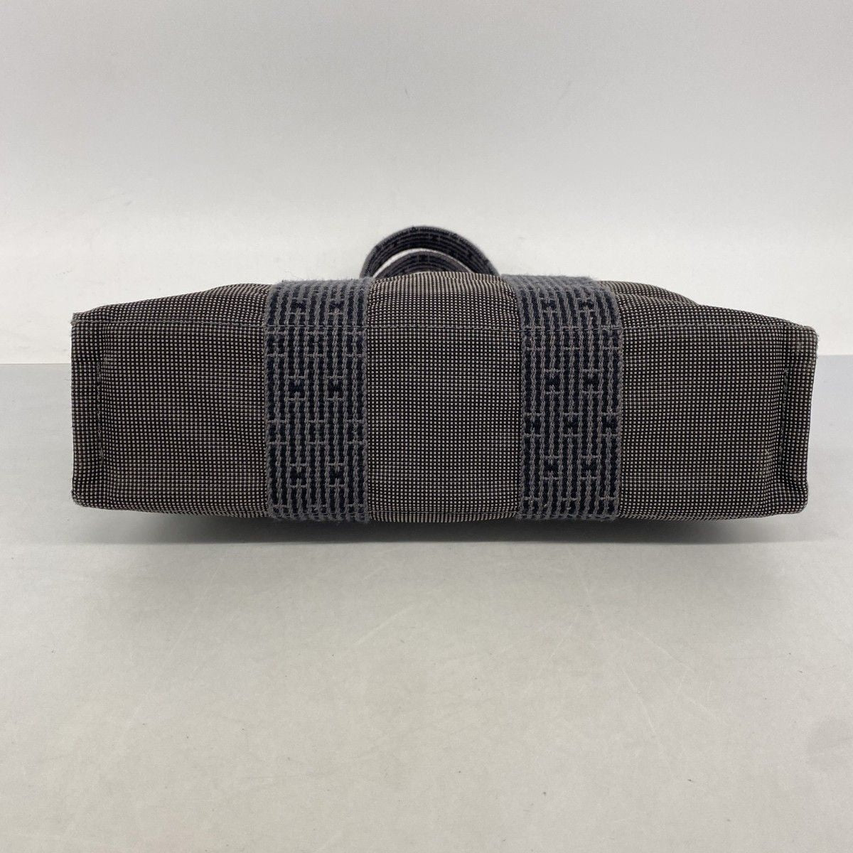 Hermes Handbag Her Line PM Canvas Gray Silver — view 3