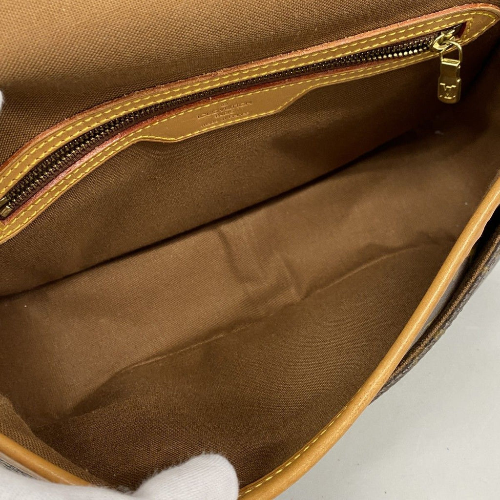 Louis Vuitton Shoulder Bag Monogram Sologne Brown — view 4