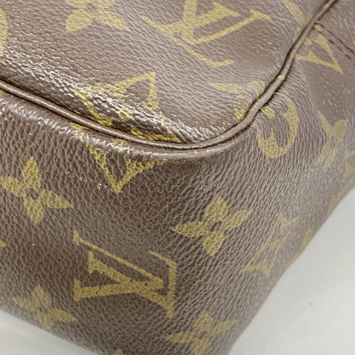 Louis Vuitton Pouch Monogram Trousse Toilet 28 Brown — view 6