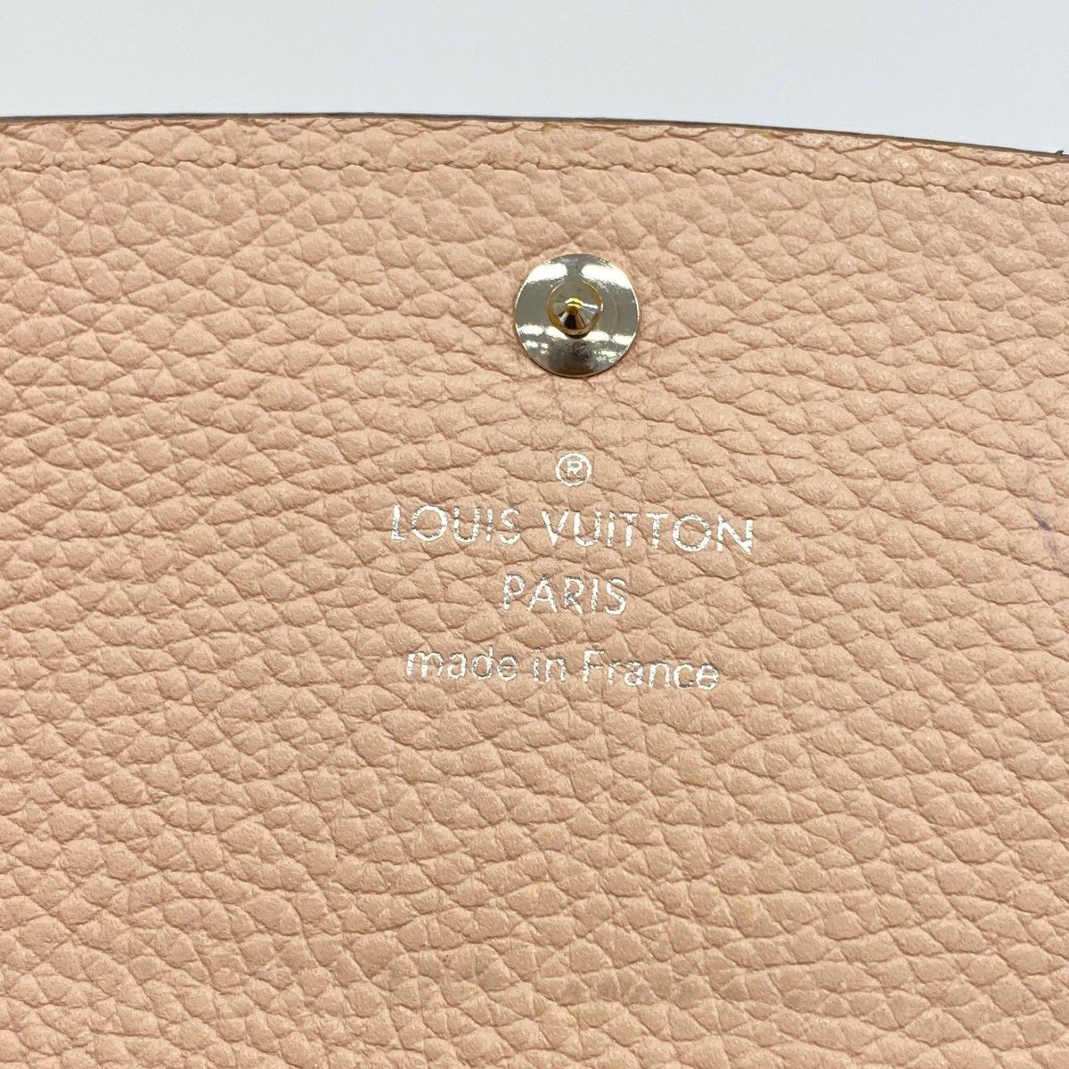 Louis Vuitton Wallet Mahina Portefeuille Iris Magnolia — view 4