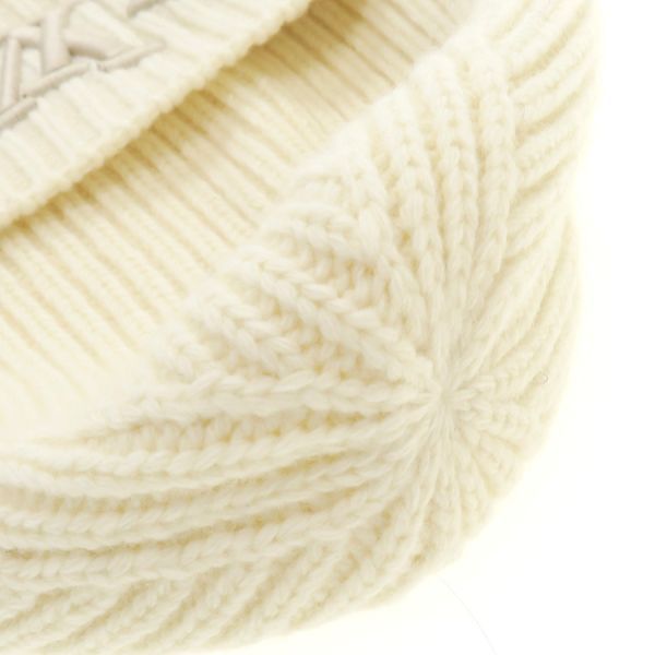 Louis Vuitton Beanie LV Head Line — view 8