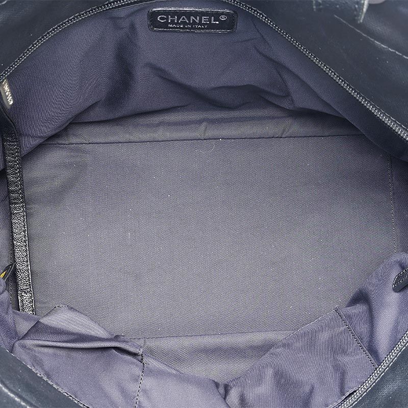 Chanel Paris Biarritz Tote GM — view 5