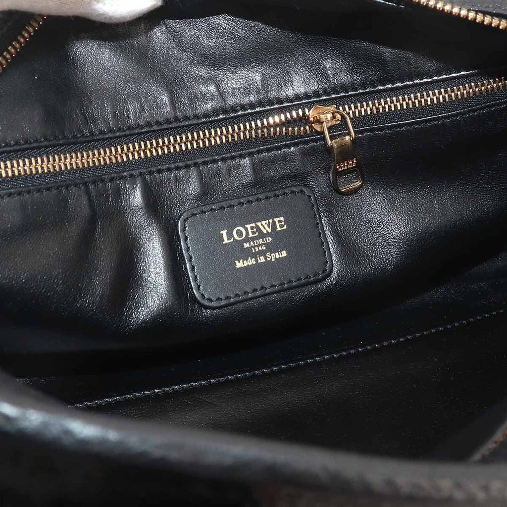 Loewe Amazona 28 Hand Bag Leather Black Gold — view 8