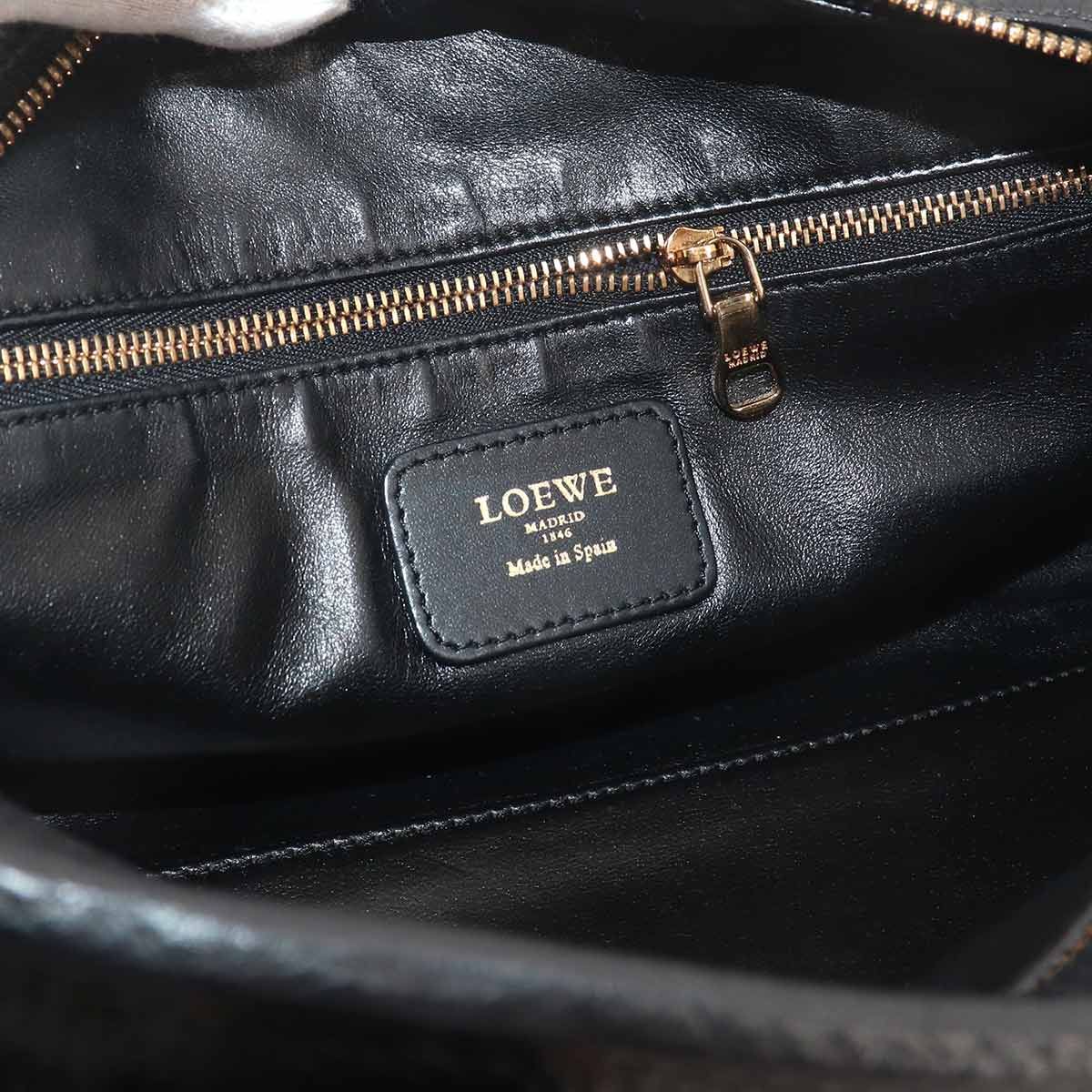 Loewe Amazona 28 Hand Bag Leather Black Gold — view 8
