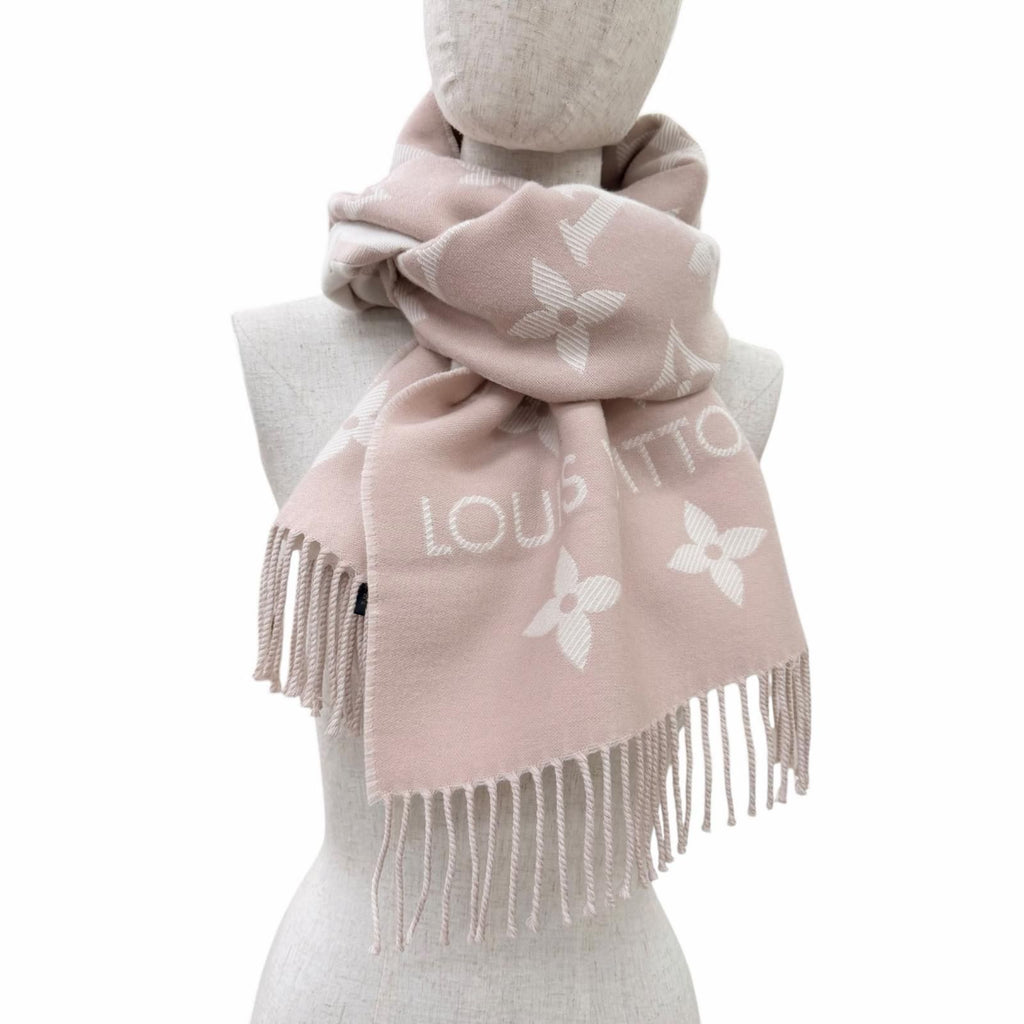 Louis Vuitton Scarf LV Essential Wool 100% Beige Rose 170 34 cm — view 4