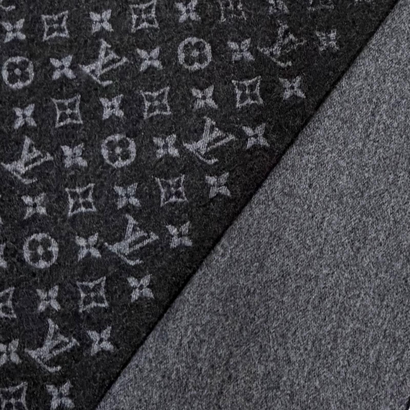 Louis Vuitton Echarpe Monogram Gradient Cashmere Wool Scarf Black — view 4