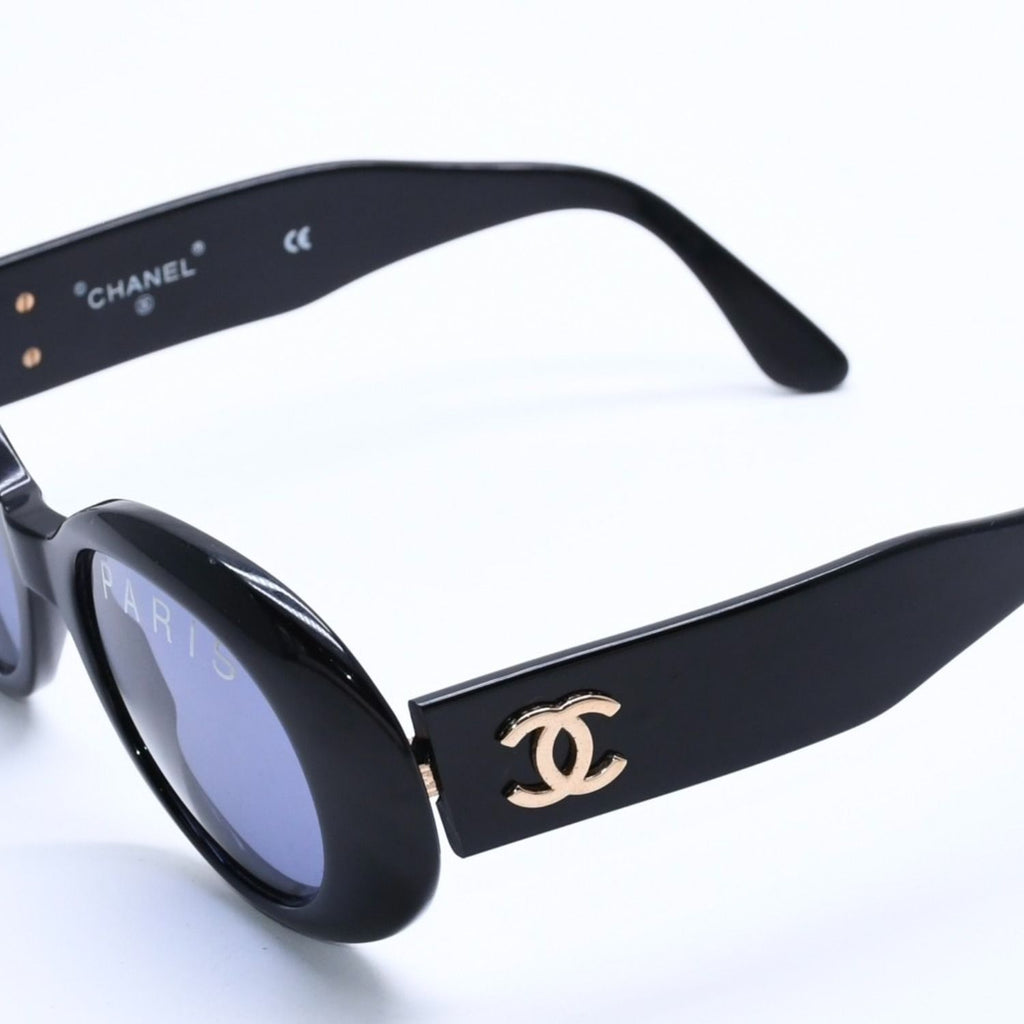 Chanel Oval Sunglasses Eyewear CC Logo Black White — view 3