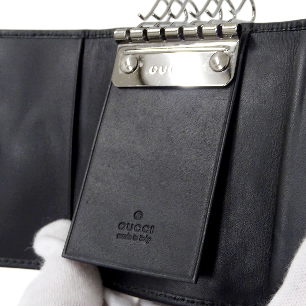 Gucci Key Case 6 Key GG Canvas Black Logo Key Holder — view 8